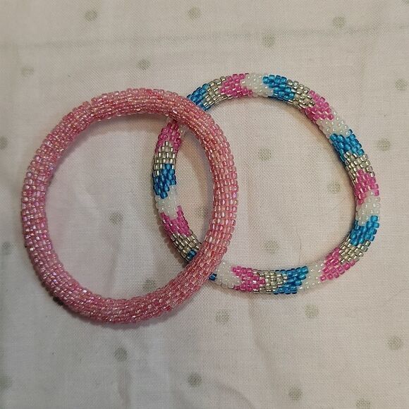 Set of 2 Sashka Iridescent Pink & Pink/Blue/White/Silver Glass Beaded Bracelets - Picture 1 of 12